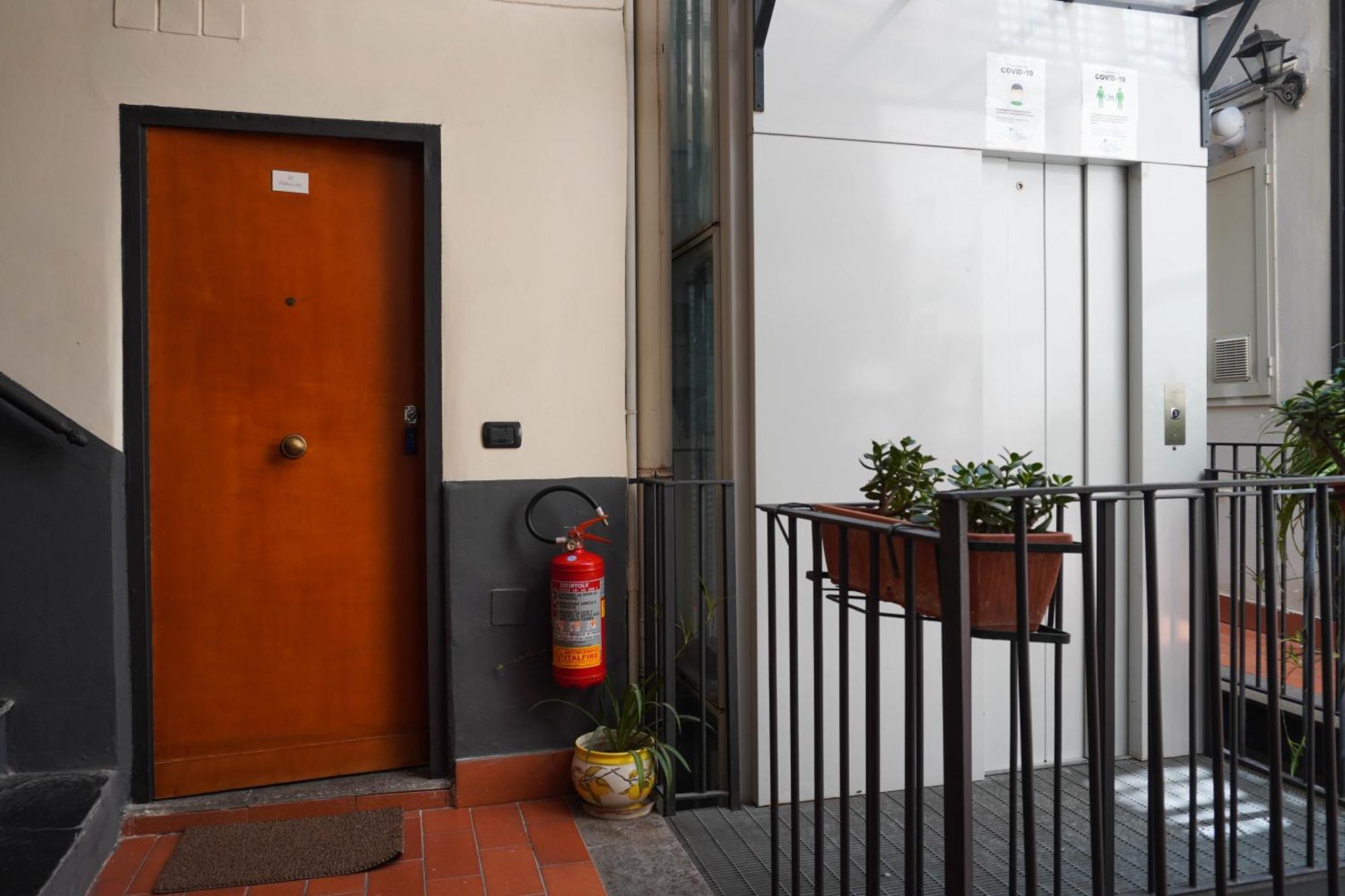 Case Cosi Apartments - Napoli エクステリア 写真